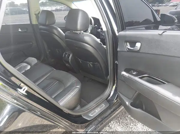 5XXGW4L20GG077042 2016 KIA OPTIMA - Image 8
