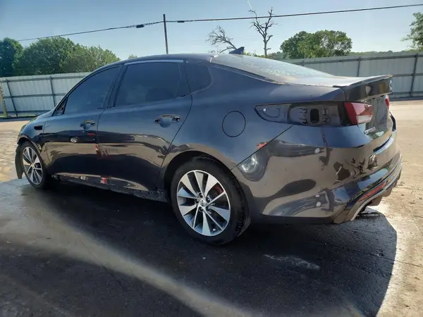 5XXGW4L20HG145695 2017 KIA OPTIMA - Image 2