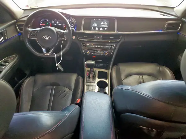 5XXGW4L20JG200877 2018 KIA OPTIMA - Image 8