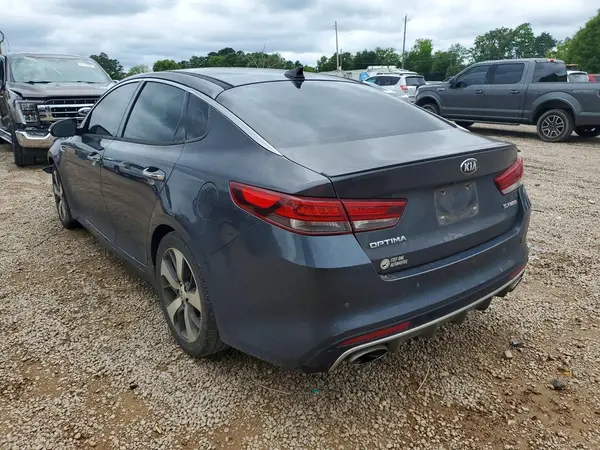 5XXGW4L20JG221955 2018 KIA OPTIMA - Image 2