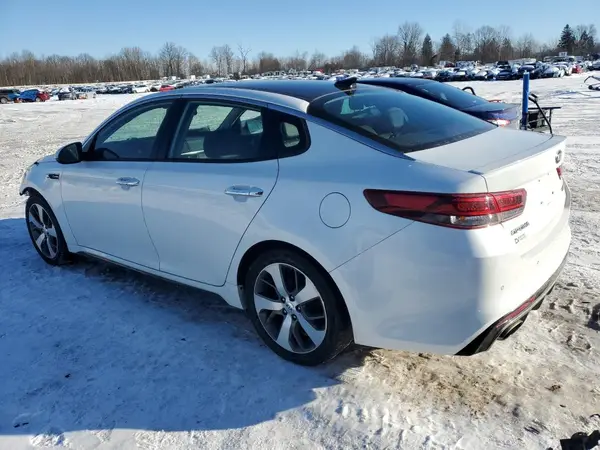 5XXGW4L20JG247262 2018 KIA OPTIMA - Image 2