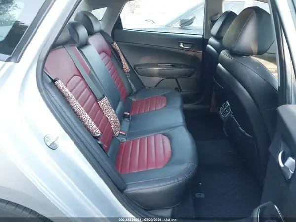 5XXGW4L20KG366866 2019 KIA OPTIMA - Image 8