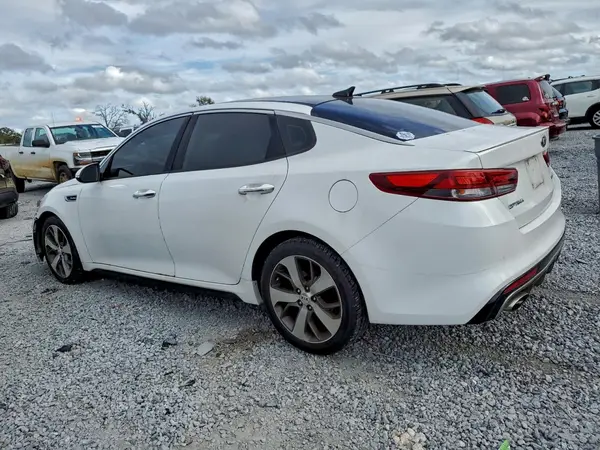5XXGW4L21GG013690 2016 KIA OPTIMA - Image 2
