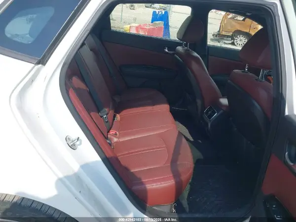 5XXGW4L21GG025533 2016 KIA OPTIMA - Image 8