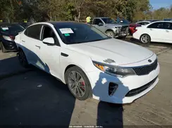 5XXGW4L21GG037942 2016 KIA OPTIMA
