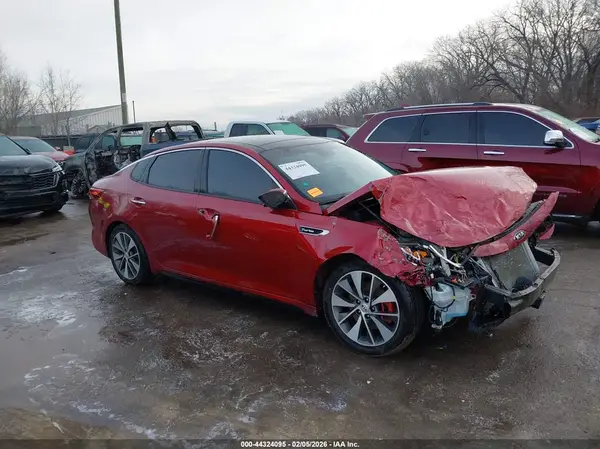 5XXGW4L21GG042400 2016 KIA OPTIMA - Image 1