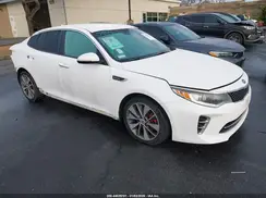5XXGW4L21GG051601 2016 KIA OPTIMA