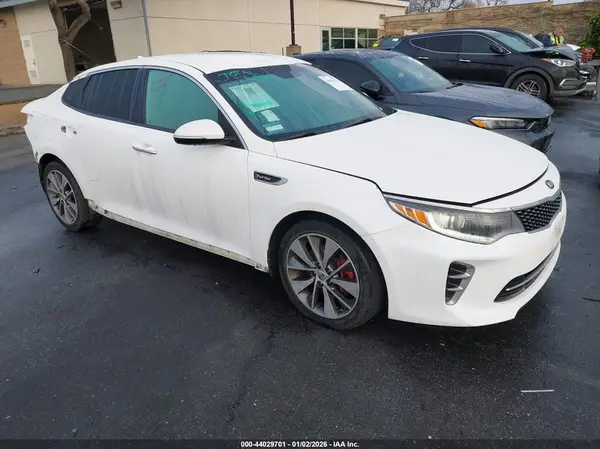 5XXGW4L21GG051601 2016 KIA OPTIMA - Image 1