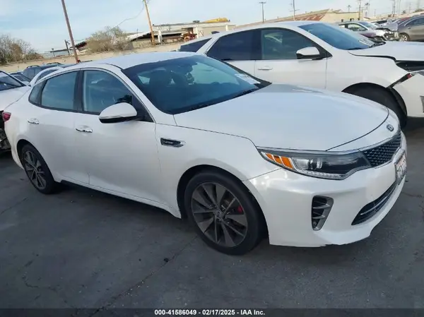 5XXGW4L21GG053333 2016 KIA OPTIMA - Image 1