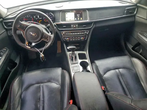 5XXGW4L21HG136889 2017 KIA OPTIMA - Image 8
