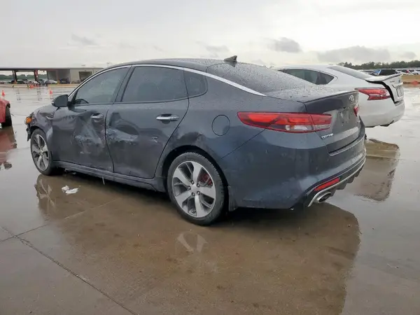 5XXGW4L21HG160822 2017 KIA OPTIMA - Image 2