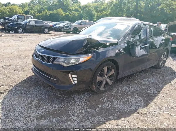 5XXGW4L21JG216277 2018 KIA OPTIMA - Image 2