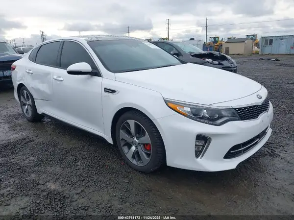 5XXGW4L21JG217106 2018 KIA OPTIMA - Image 1