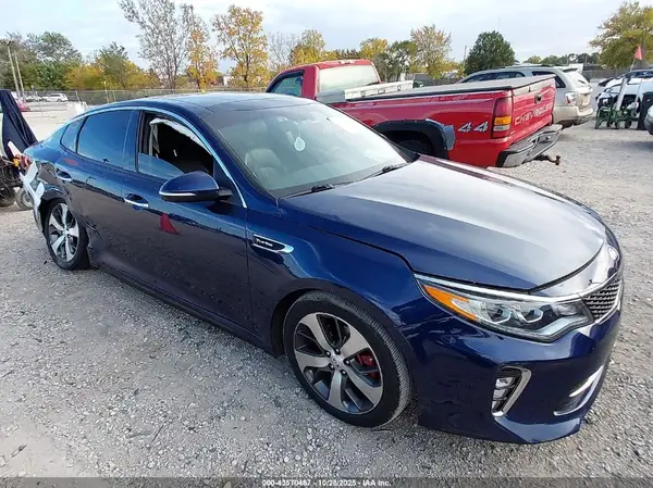 5XXGW4L21JG226114 2018 KIA OPTIMA - Image 1