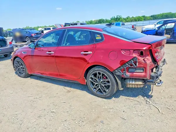 5XXGW4L21KG296018 2019 KIA OPTIMA - Image 2