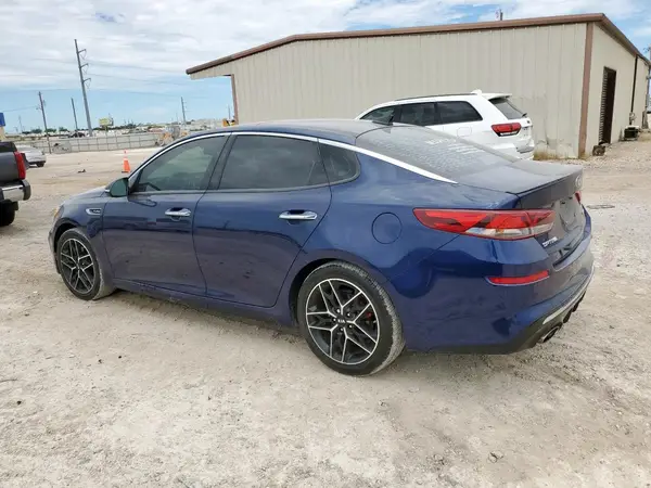 5XXGW4L21LG412173 2020 KIA OPTIMA - Image 2