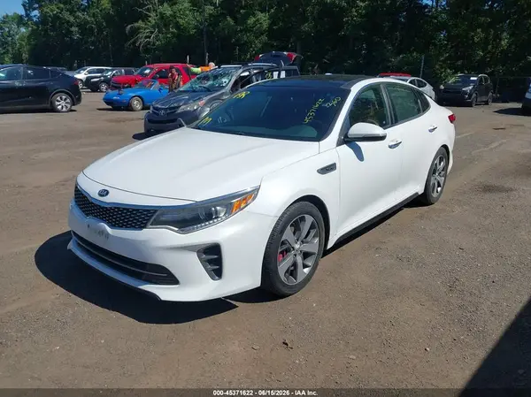 5XXGW4L22GG013276 2016 KIA OPTIMA - Image 2