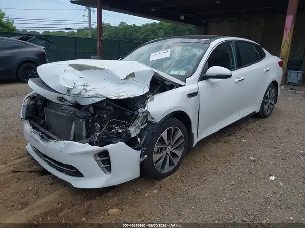 5XXGW4L22GG013522 2016 KIA OPTIMA - Image 2
