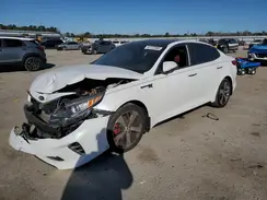 5XXGW4L22GG014136 2016 KIA OPTIMA