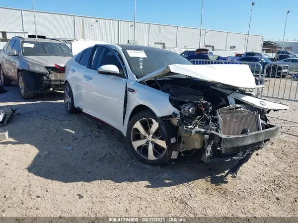 5XXGW4L22GG017084 2016 KIA OPTIMA - Image 1