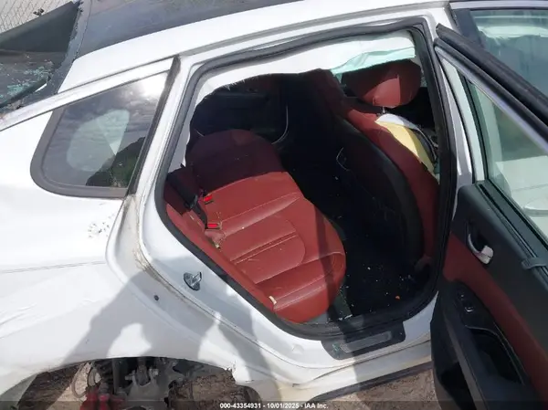5XXGW4L22GG018638 2016 KIA OPTIMA - Image 8