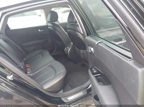5XXGW4L22GG046200 2016 KIA OPTIMA - Image 8