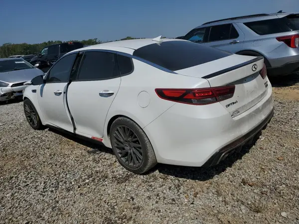 5XXGW4L22HG137954 2017 KIA OPTIMA - Image 2