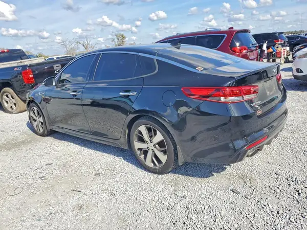 5XXGW4L22JG198811 2018 KIA OPTIMA - Image 2