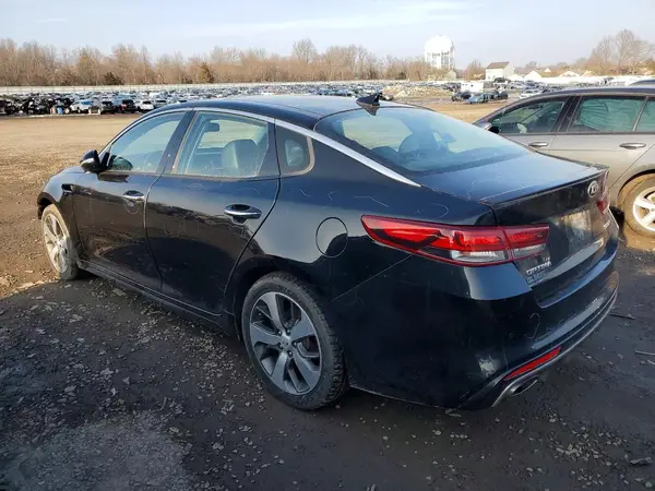 5XXGW4L22JG218720 2018 KIA OPTIMA - Image 2