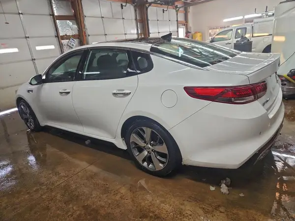 5XXGW4L23GG013559 2016 KIA OPTIMA - Image 2