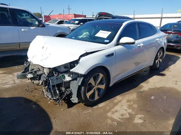 5XXGW4L23GG014646 2016 KIA OPTIMA - Image 2