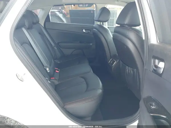 5XXGW4L23GG021953 2016 KIA OPTIMA - Image 8