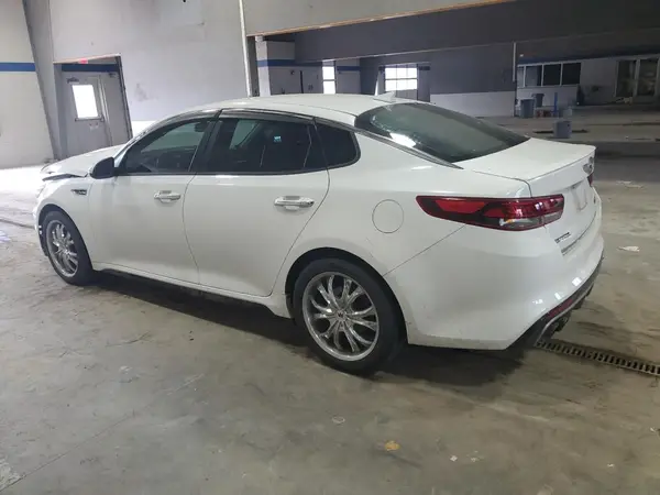 5XXGW4L23GG022035 2016 KIA OPTIMA - Image 2