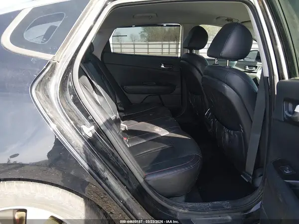 5XXGW4L23GG034069 2016 KIA OPTIMA - Image 8