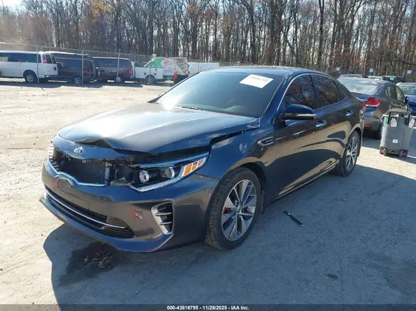 5XXGW4L23HG146548 2017 KIA OPTIMA - Image 2