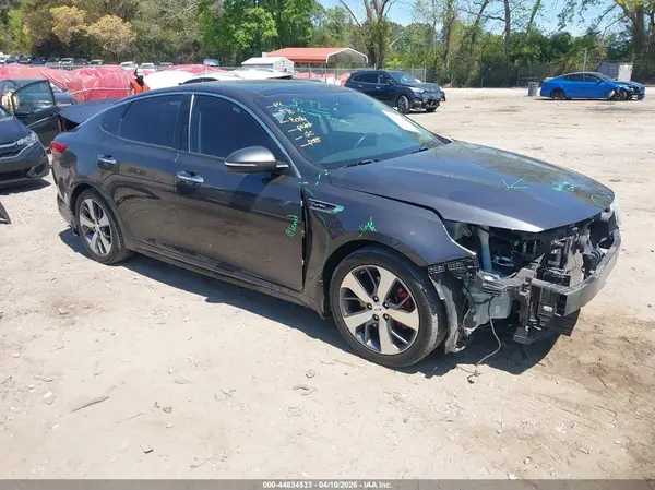 5XXGW4L23JG217060 2018 KIA OPTIMA - Image 1