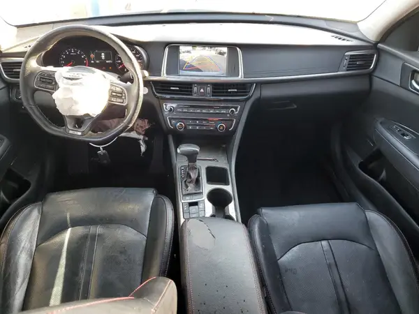 5XXGW4L23JG238989 2018 KIA OPTIMA - Image 8