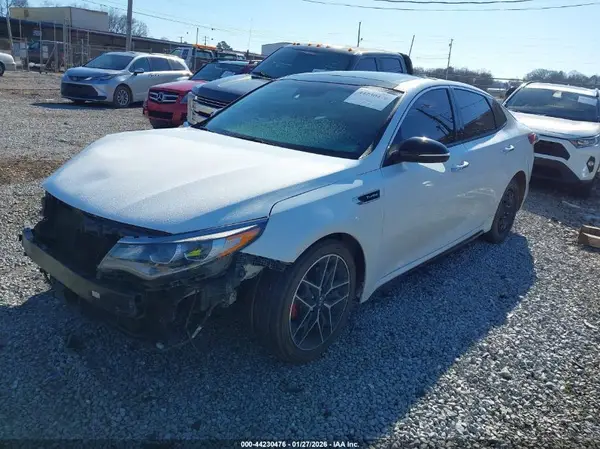 5XXGW4L23KG310291 2019 KIA OPTIMA - Image 2
