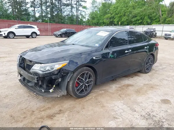 5XXGW4L23KG313787 2019 KIA OPTIMA - Image 2