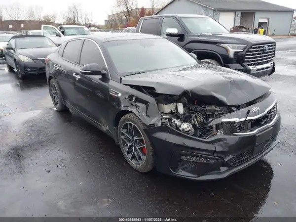 5XXGW4L23KG315541 2019 KIA OPTIMA - Image 1