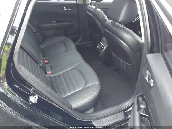 5XXGW4L23KG315541 2019 KIA OPTIMA - Image 8