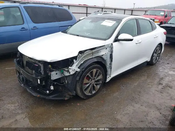 5XXGW4L24GG092997 2016 KIA OPTIMA - Image 2