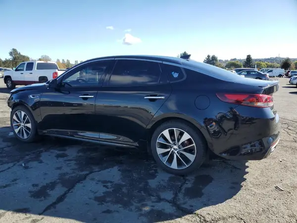5XXGW4L24HG137499 2017 KIA OPTIMA - Image 2