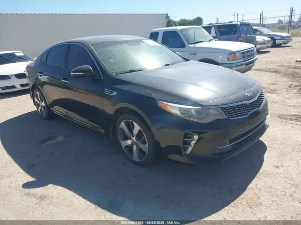 5XXGW4L24HG142430 2017 KIA OPTIMA - Image 1