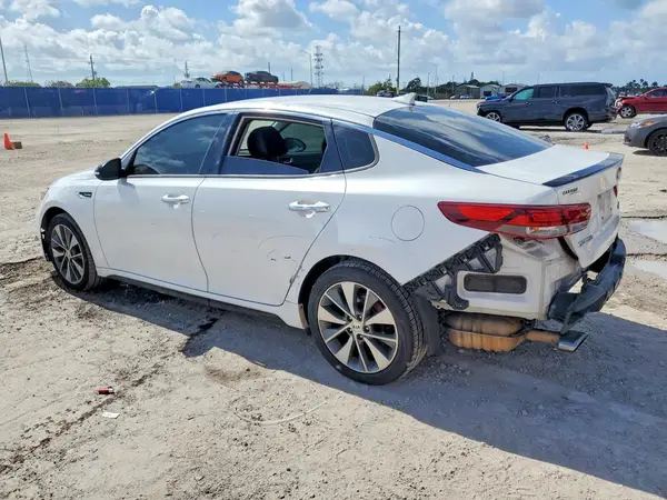 5XXGW4L24HG146218 2017 KIA OPTIMA - Image 2