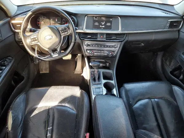 5XXGW4L24JG217214 2018 KIA OPTIMA - Image 8