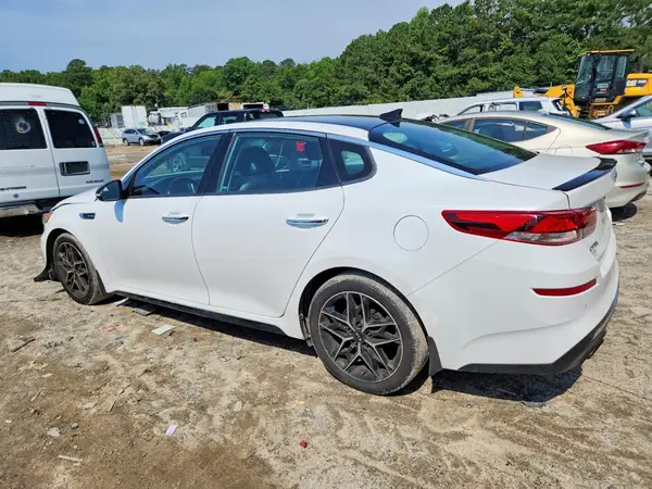 5XXGW4L24KG374937 2019 KIA OPTIMA - Image 2
