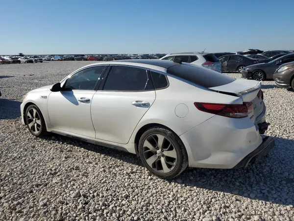 5XXGW4L25GG015040 2016 KIA OPTIMA - Image 2
