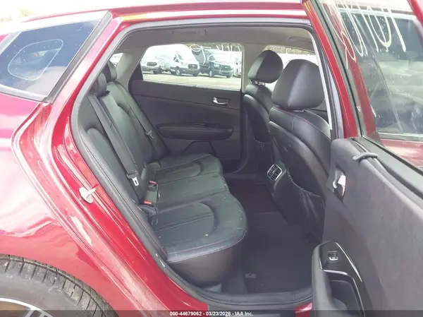 5XXGW4L25GG050760 2016 KIA OPTIMA - Image 8