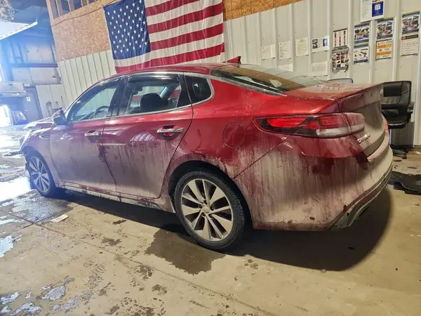 5XXGW4L25GG063153 2016 KIA OPTIMA - Image 2